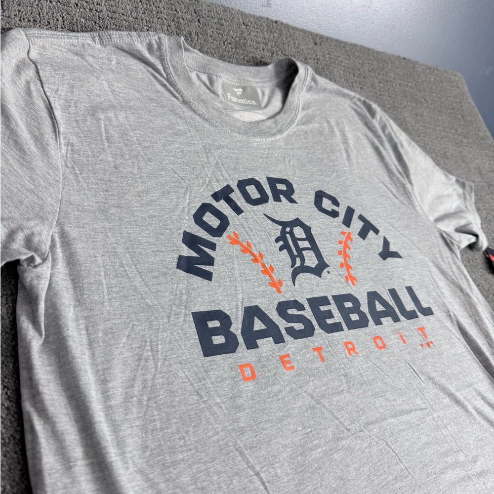 Fanatics Detroit Gray Motor City Baseball Graphic Tee with Navy & Orange Print